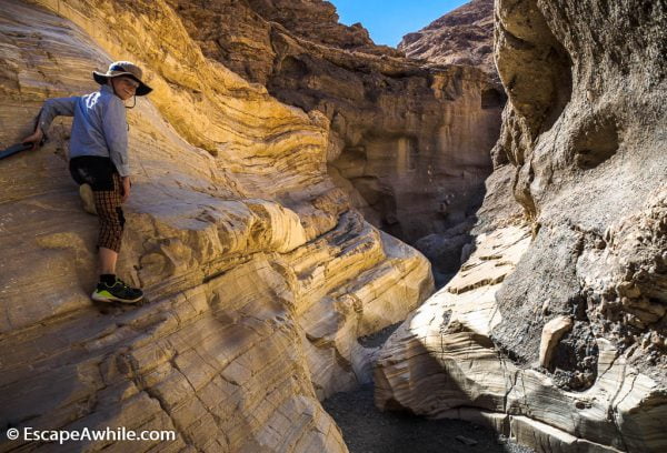 And then the canyon narrows down even more, to the joy of young explorers. Mosaic Canyon, Death Valley NP.