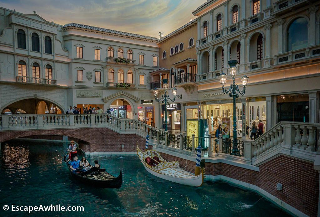 Grand Canal shopping mall in Venetian Hotel, Las Vegas, complete with gondola rides.