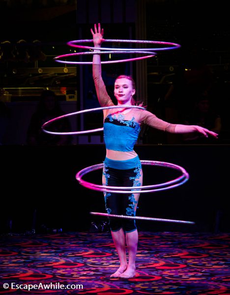 Free artist performances  in the Midway hall at Circus Circus casino.