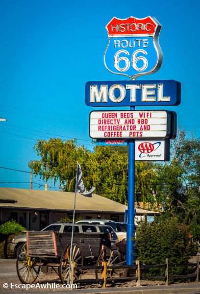Motel sign, Historic Route 66, Seligman, Arizona, USA