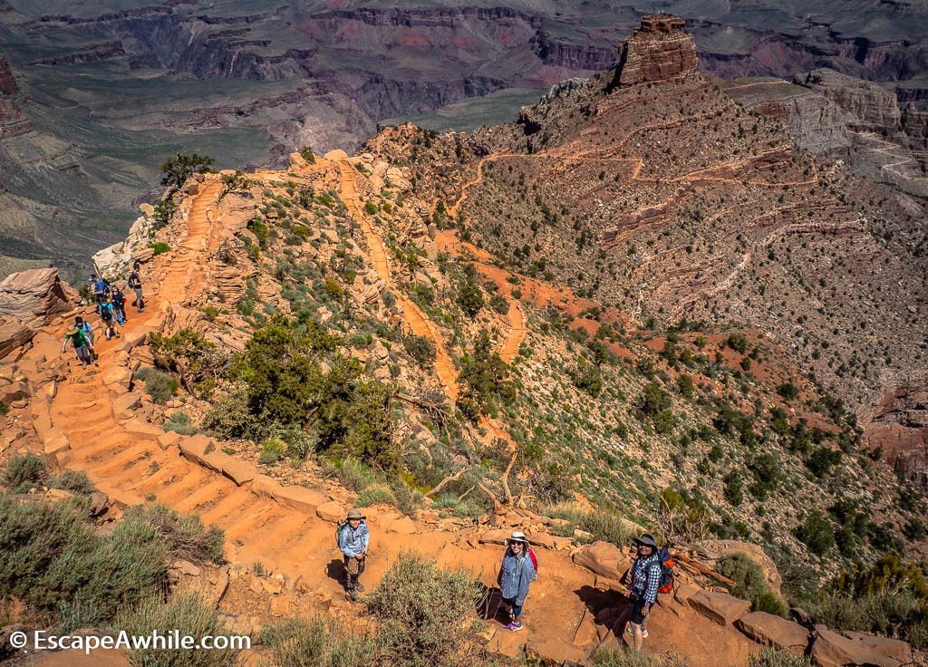 Trail continues its steep descent towards Cedar Ridge. South Kaibab Trail, South Rim, Grand Canyon, Arizona, USA